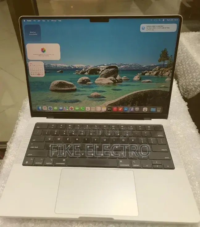 New Laptop Apple MacBook Pro 2021 M1 16GB Apple M1 Pro SSD 512GB