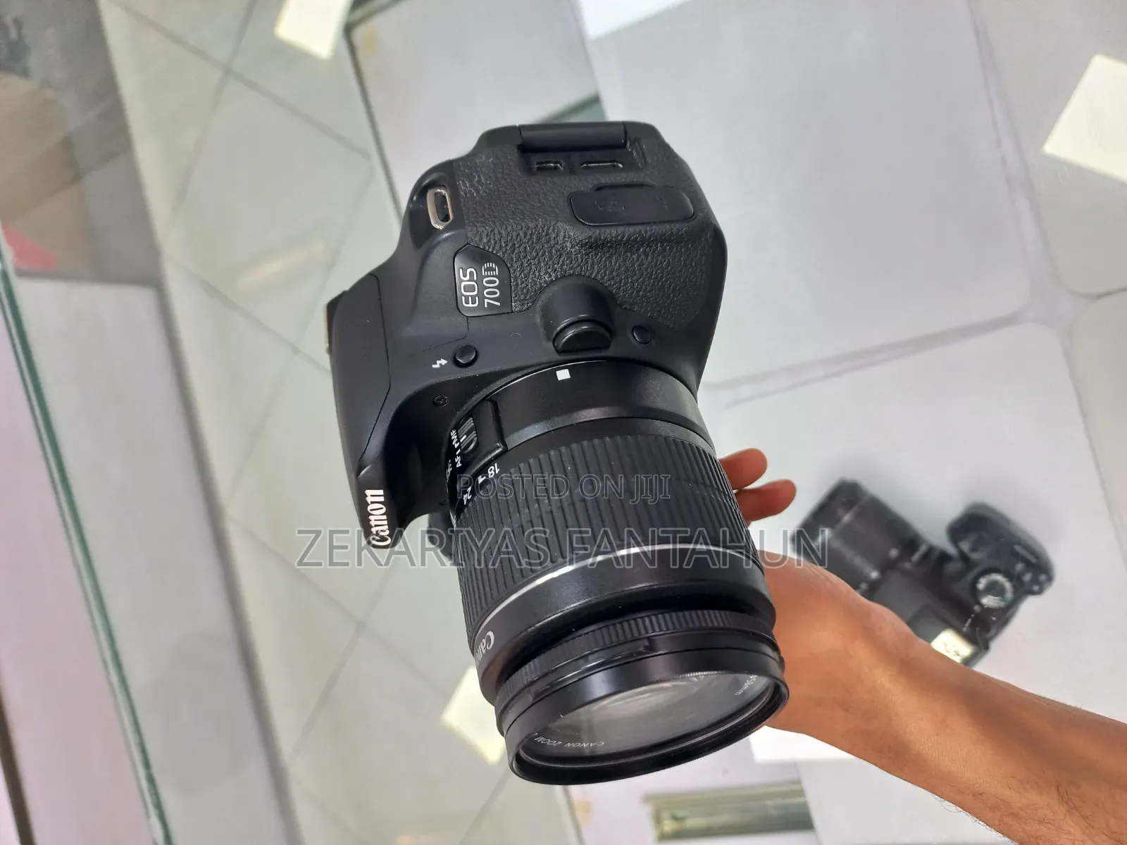 Canon 700d _With Lens