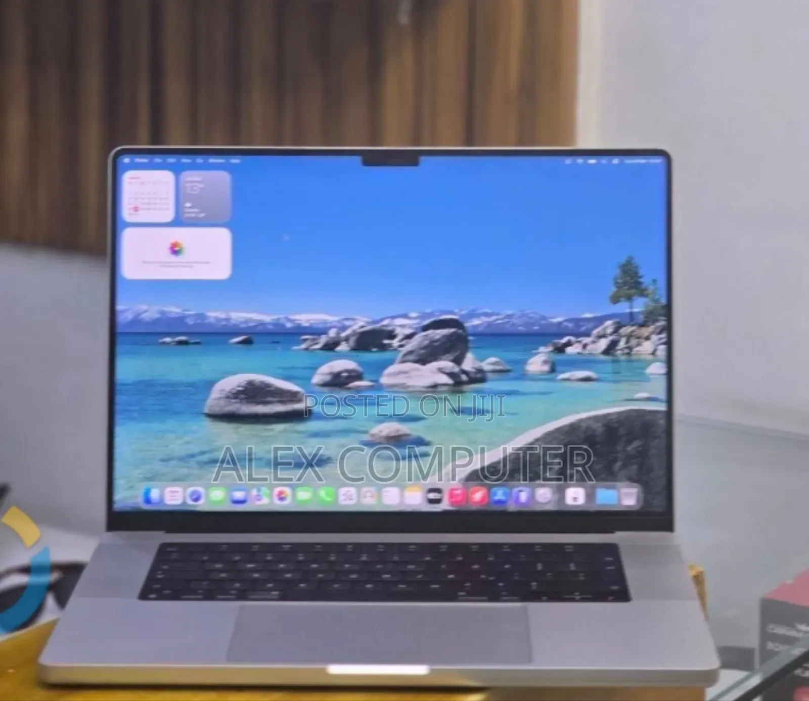New Laptop Apple MacBook Pro 2021 M1 16GB Apple M1 Pro SSD 512GB