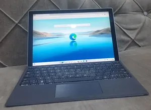 New Laptop Microsoft Surface Pro 7+ 16GB Intel Core i7 SSD 512GB