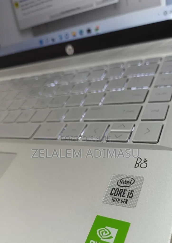 New Laptop HP Pavilion 15 8GB Intel Core i5 SSD 512GB