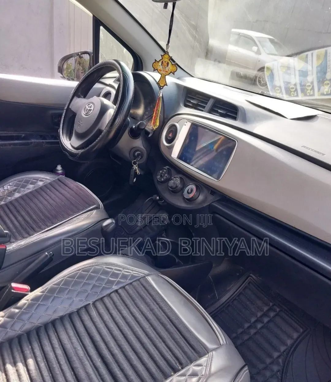 Toyota Yaris 2014 White