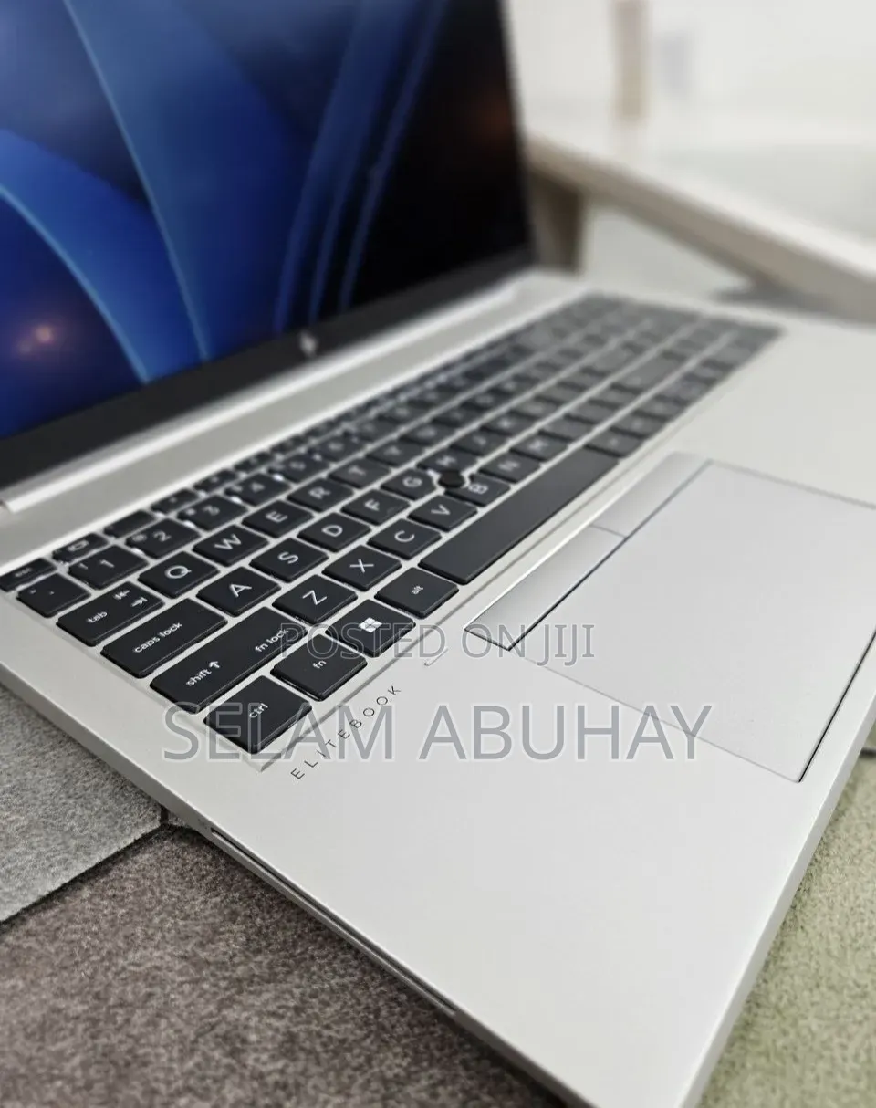 New Laptop HP EliteBook 850 G8 16GB Intel Core i7 SSD 512GB