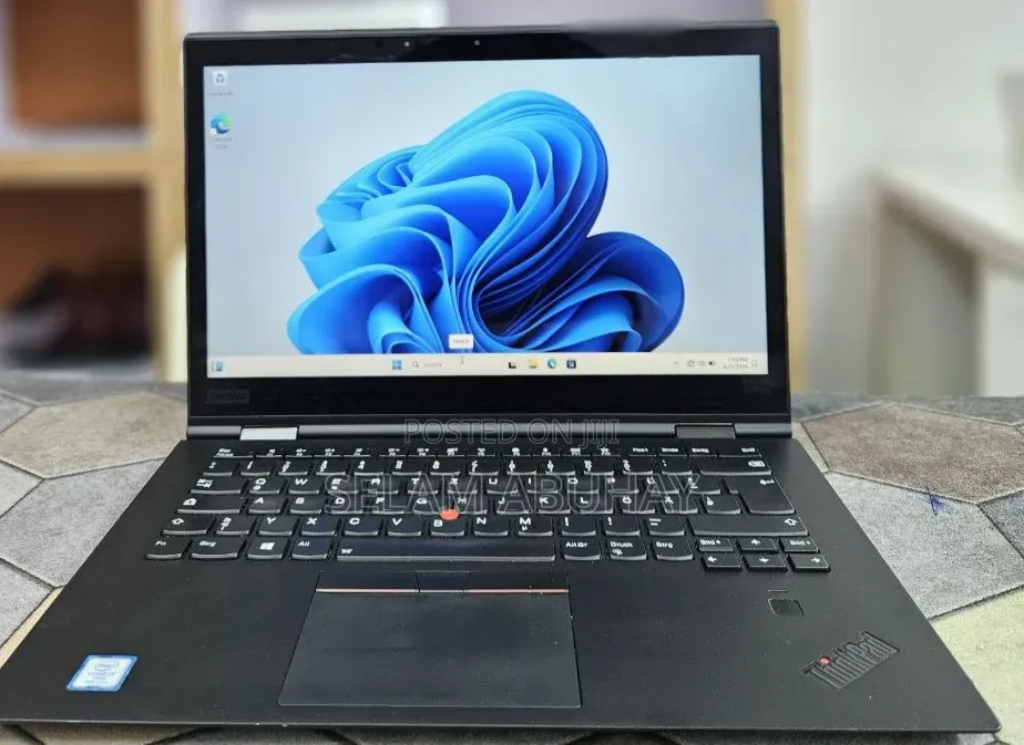 New Laptop Lenovo ThinkPad X1 Yoga 16GB Intel Core i7 SSD 512GB