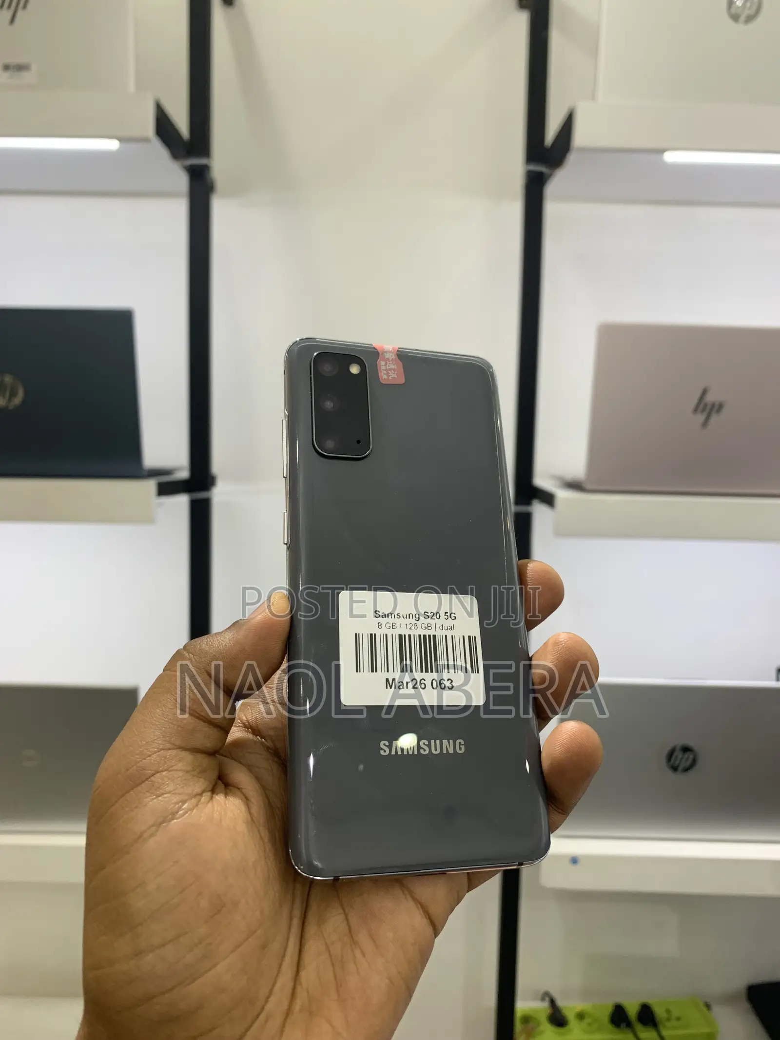 New Samsung Galaxy S20 128 GB Gray