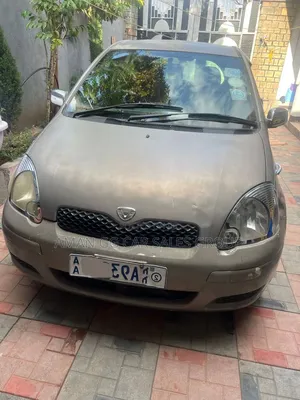 Toyota Vitz 2003 Teal
