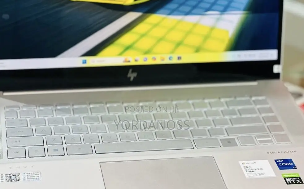 New Laptop HP Envy 13 16GB Intel Core i7 SSD 512GB