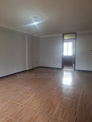 3bdrm Condo in አያት 20/80 ኮንዶሚንየም, Yeka for sale