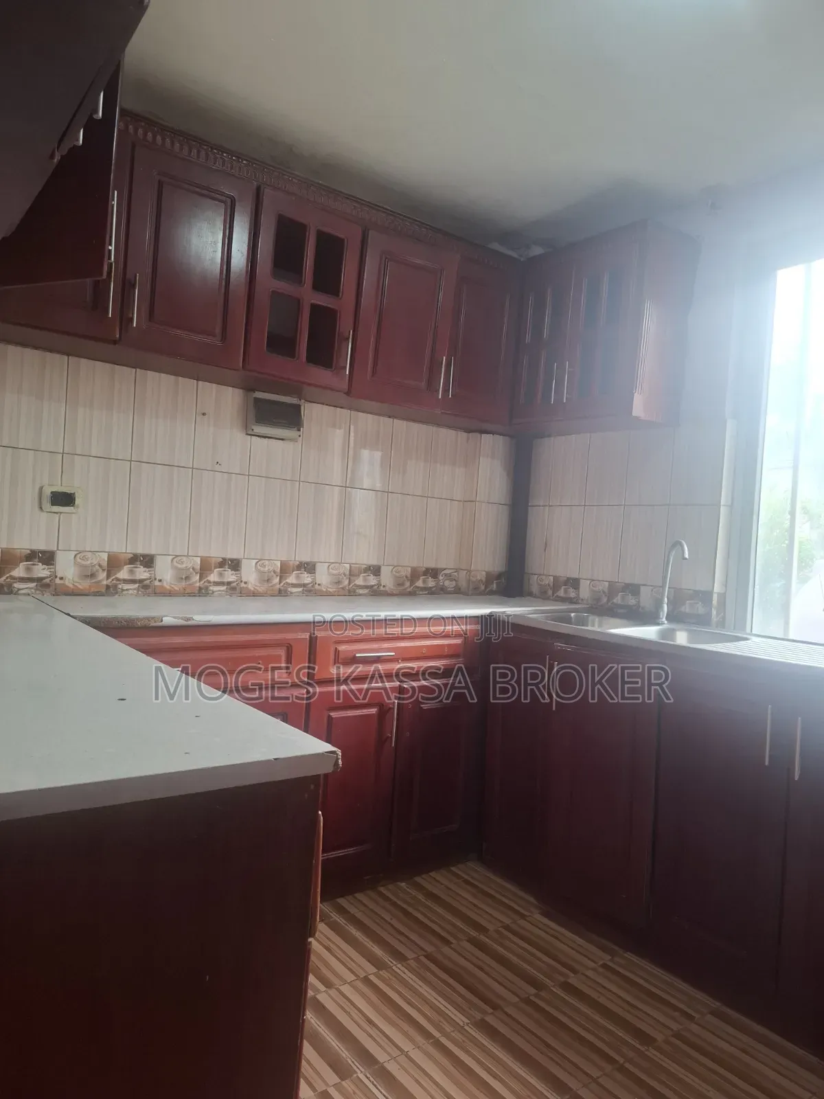3bdrm Condo in አያት 20/80 ኮንዶሚንየም, Yeka for sale