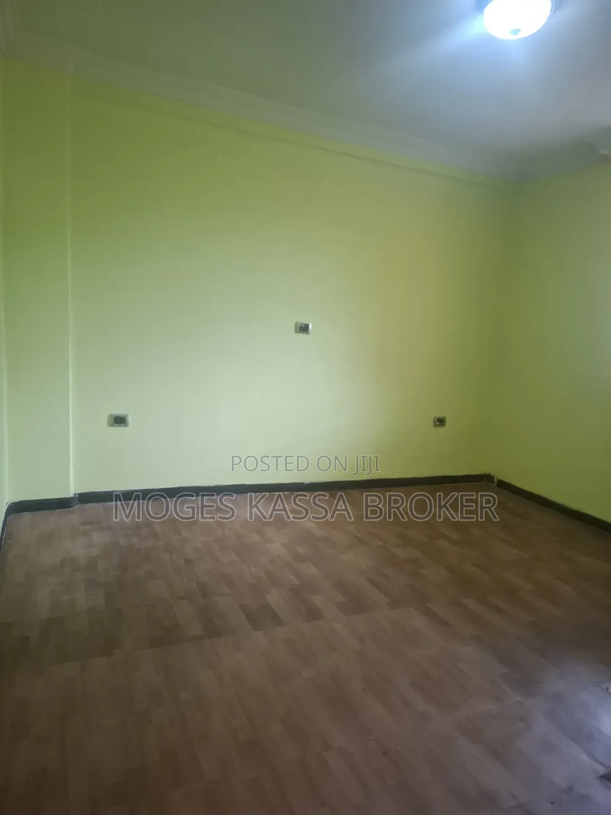 3bdrm Condo in አያት 20/80 ኮንዶሚንየም, Yeka for sale