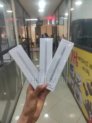 Universal Rechargeable Stylus Pen