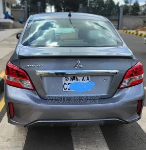 Mitsubishi Attrage 2022 Gray
