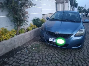 Toyota Yaris 2009 Blue