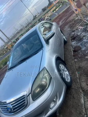 Geely Emgrand EC7 2014 Silver