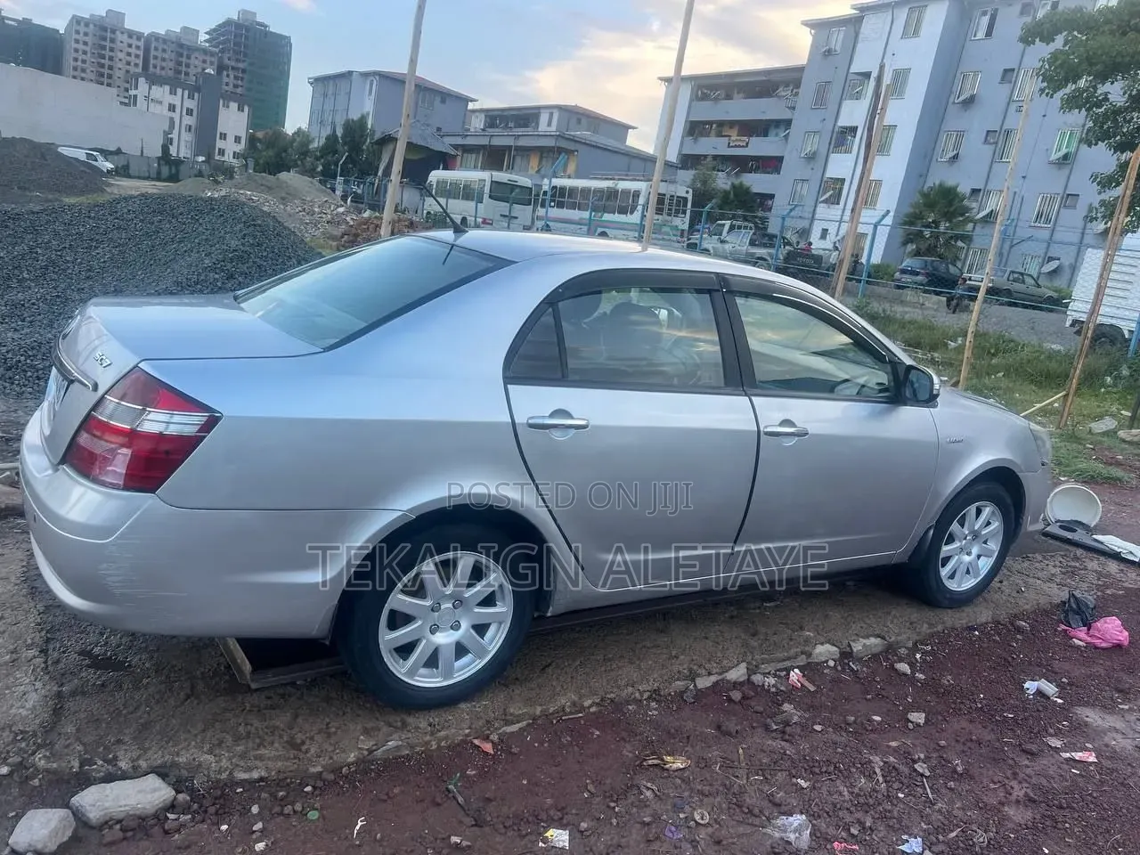 Geely Emgrand EC7 2014 Silver