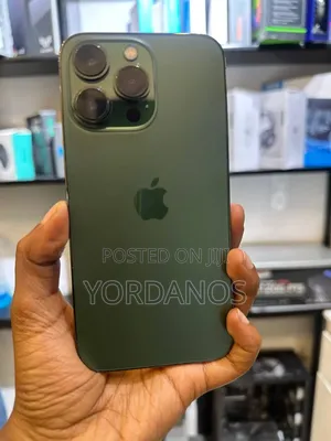 New Apple iPhone 13 Pro 256 GB Green