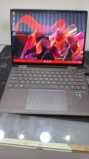New Laptop HP Spectre 16GB Intel Core i7 SSD 1T