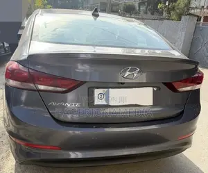 Hyundai Avante 2017 Blue