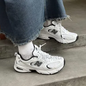 New Balance 530 Sneakers White/Black Unisex Fashion Shoes