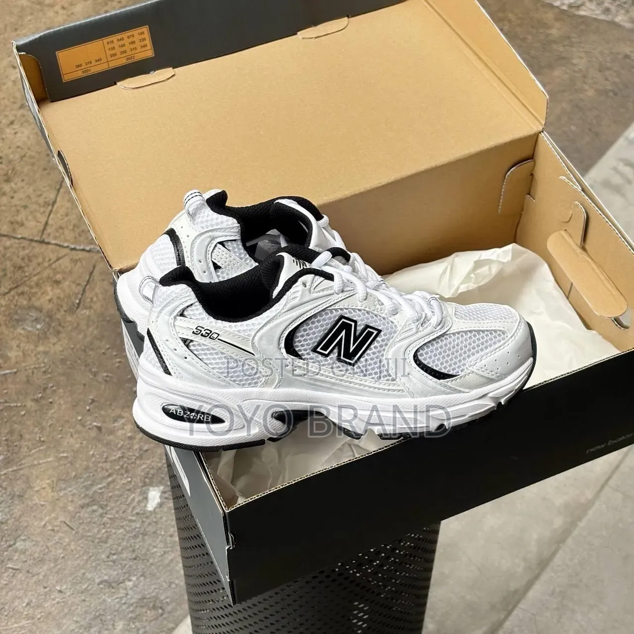 New Balance 530 Sneakers White/Black Unisex Fashion Shoes