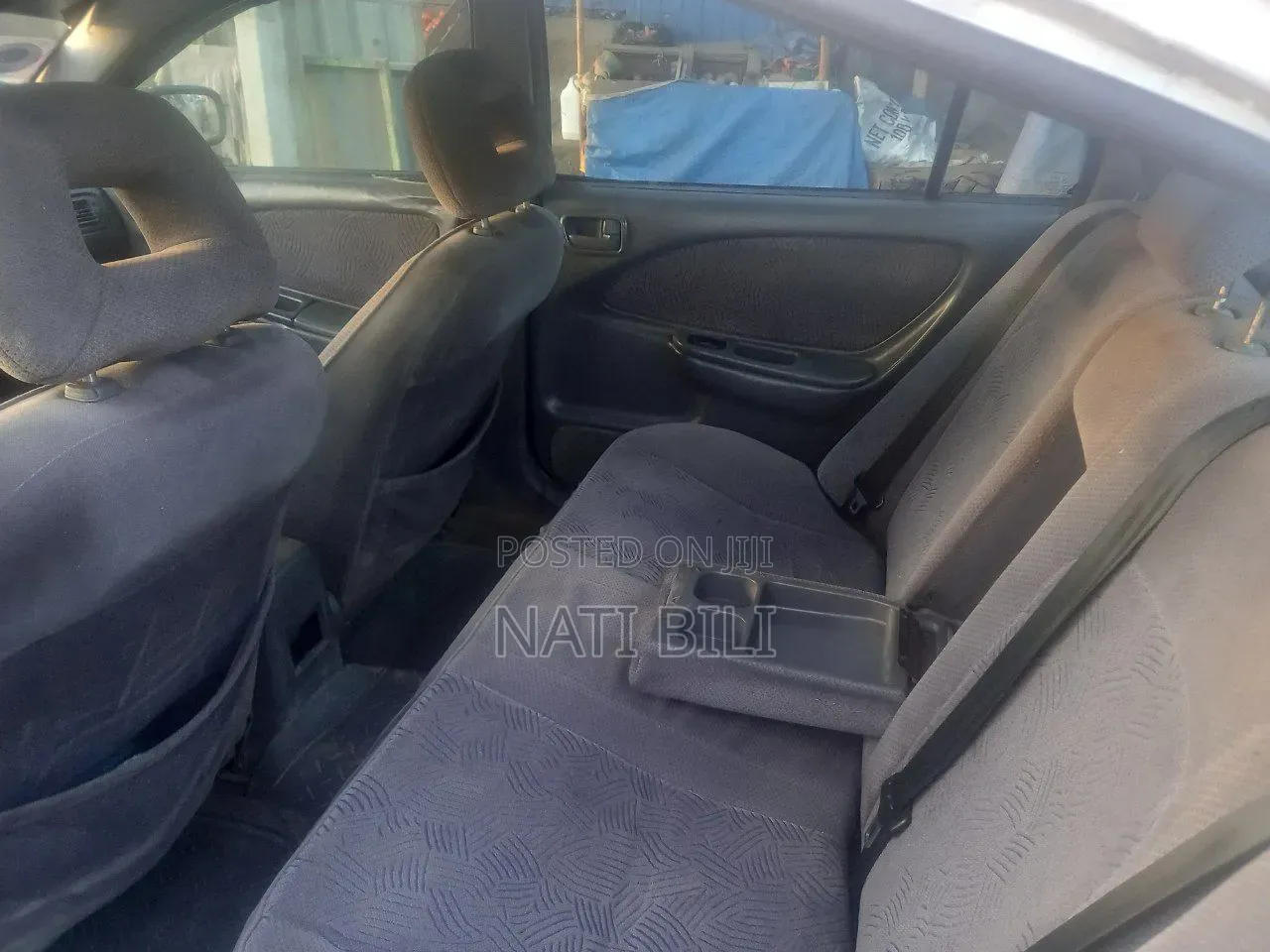 Toyota Avensis 1998 Silver