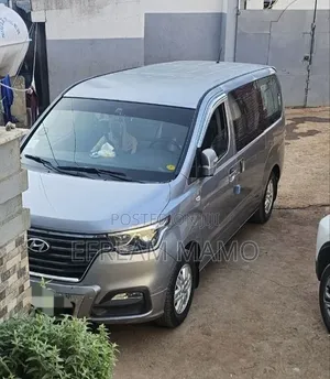 Hyundai H1 2021