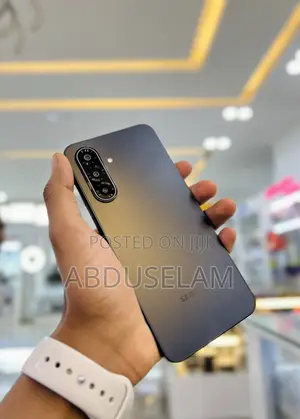 New Samsung Galaxy A17 5G 256 GB