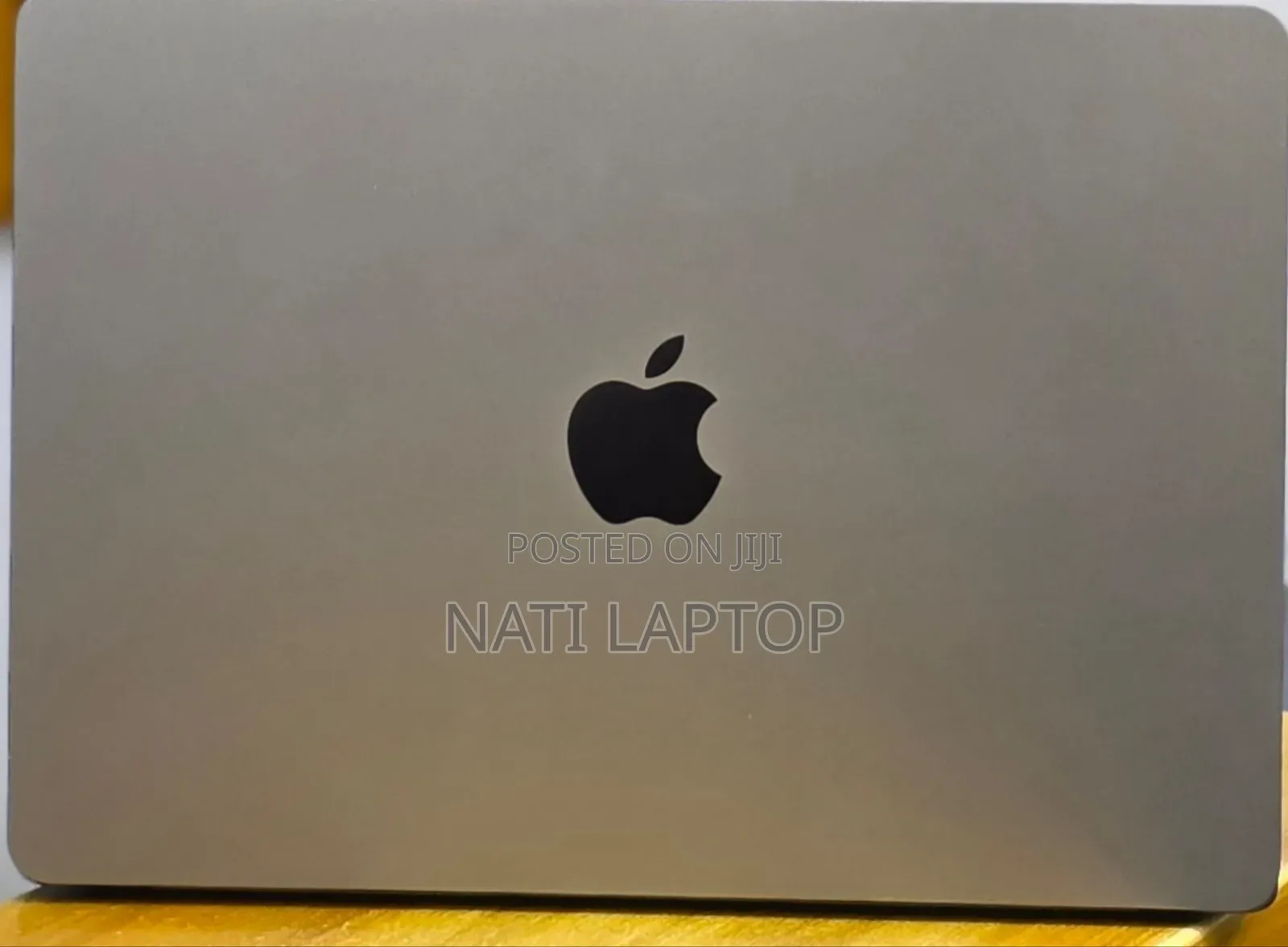 New Laptop Apple MacBook Air 2022 M2 8GB Apple M2 SSD 512GB