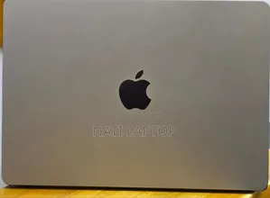 New Laptop Apple MacBook Air 2022 M2 8GB Apple M2 SSD 512GB