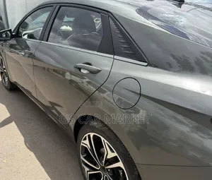 Hyundai Avante 2021 Gray