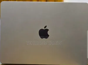 New Laptop Apple MacBook Air 2022 M2 8GB Apple M2 SSD 256GB