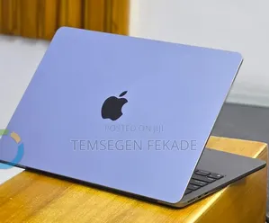 New Laptop Apple MacBook Air 2023 M2 8GB Apple M2 SSD 256GB