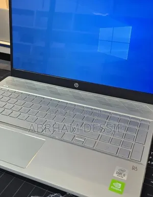 New Laptop HP 16GB Intel Core i5 SSD 512GB