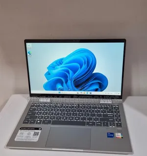 New Laptop HP Envy X360 8GB Intel Core i5 SSD 512GB