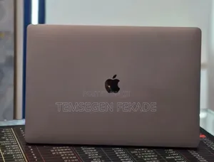 New Laptop Apple MacBook Pro 2019 64GB Intel Core i9 SSD 512GB