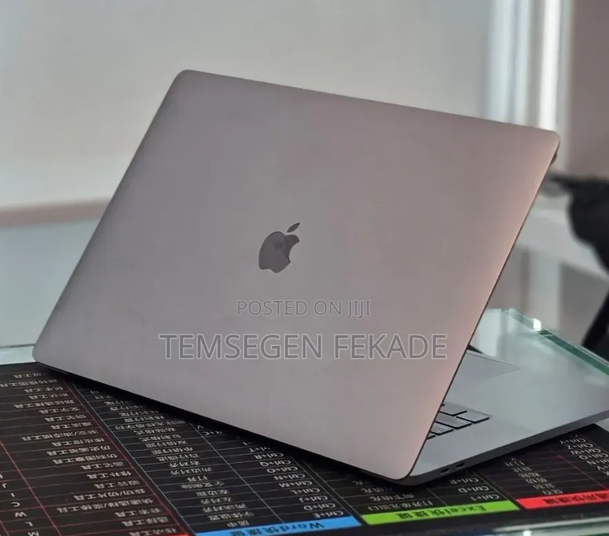 New Laptop Apple MacBook Pro 2019 64GB Intel Core i9 SSD 512GB
