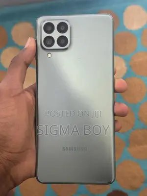 Samsung Galaxy M53 128 GB Gray