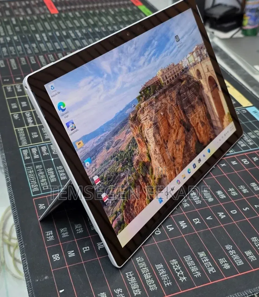 New Laptop Microsoft Surface Pro 7 16GB Intel Core i7 SSD 512GB