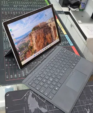 New Laptop Microsoft Surface Pro 7 16GB Intel Core i7 SSD 512GB