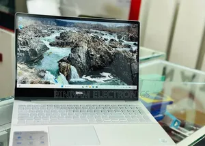 New Laptop Dell Inspiron 15 8GB Intel Core i5 SSD 256GB