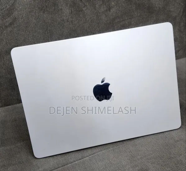 New Laptop Apple MacBook Air 2025 M4 16GB Apple M4 SSD 512GB