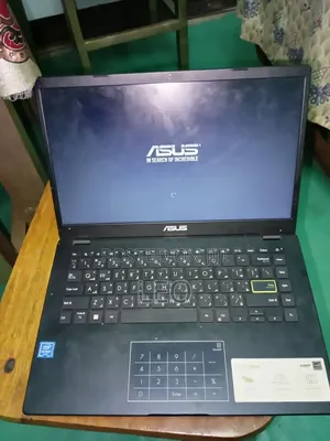 Laptop Asus Vivobook E410M 4GB Intel Celeron SSD 256GB