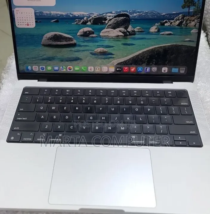 New Laptop Apple MacBook Pro 2021 M1 16GB Apple M1 SSD 512GB