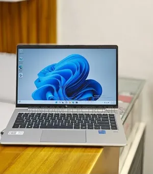 New Laptop HP ProBook 440 G10 16GB Intel Core i7 SSD 1T