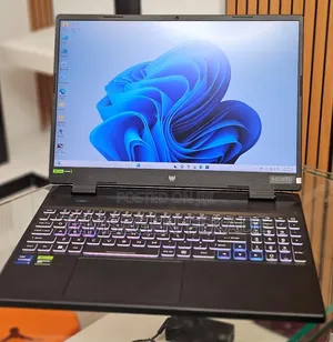 New Laptop Acer Predator Helios 300 16GB Intel Core i9 SSD 1T
