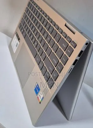 New Laptop HP Envy x360 8GB Intel Core i5 SSD 512GB