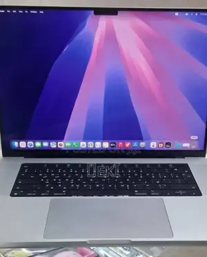 New Laptop Apple MacBook Pro 2021 M1 16GB Apple M1 SSD 512GB