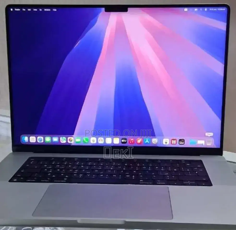 New Laptop Apple MacBook Pro 2021 M1 16GB Apple M1 SSD 512GB
