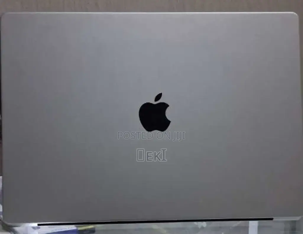 New Laptop Apple MacBook Pro 2021 M1 16GB Apple M1 SSD 512GB