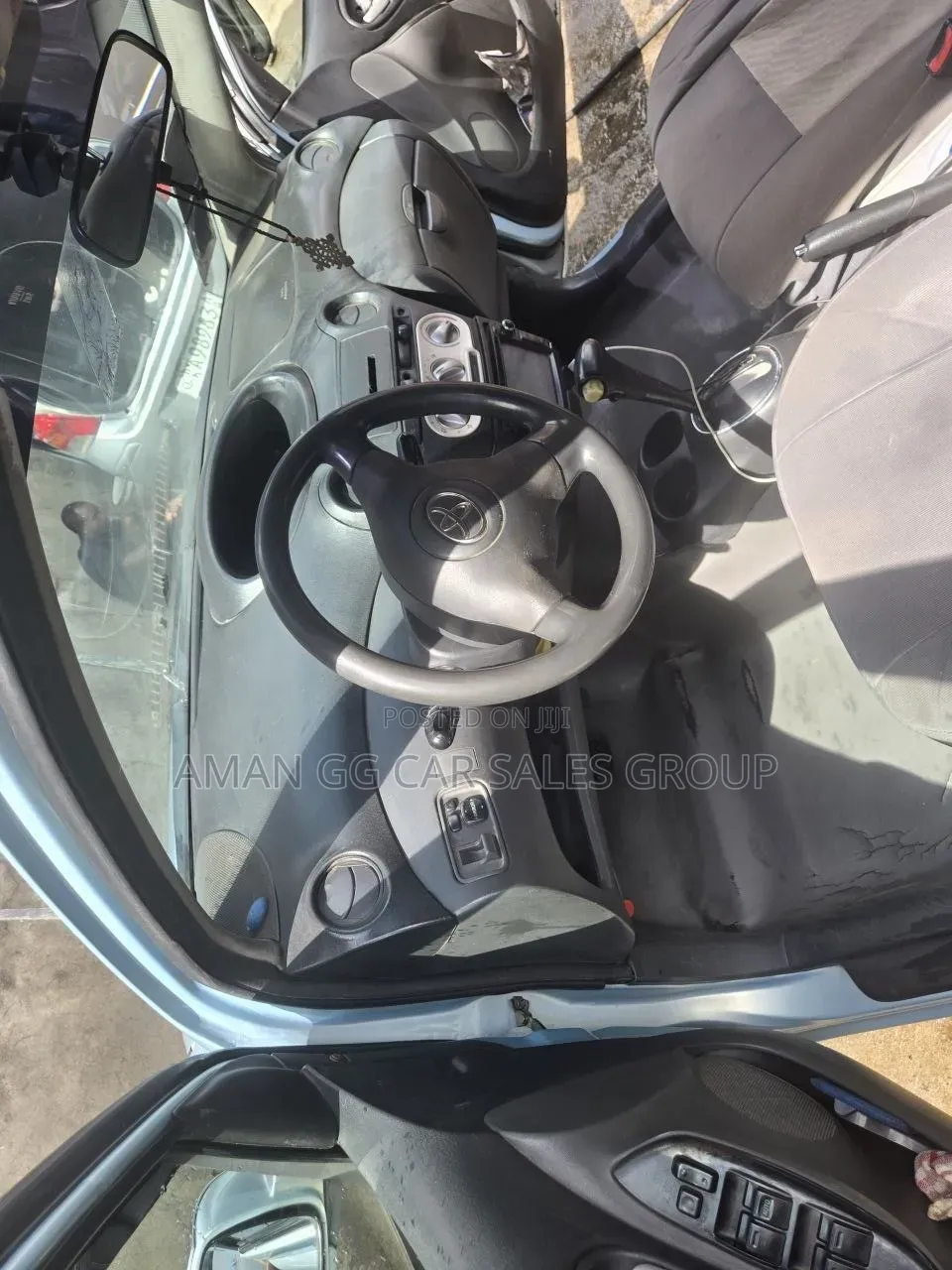 Toyota Vitz 2004 Beige